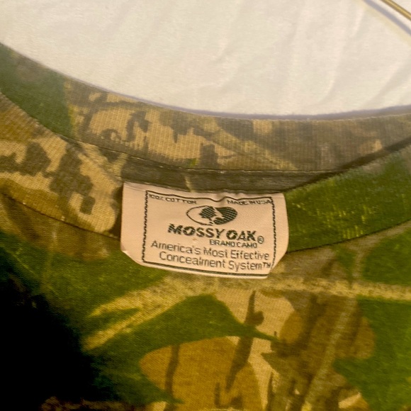 Extra large Mossyoak long sleeve camo shirt - Picture 2 of 4